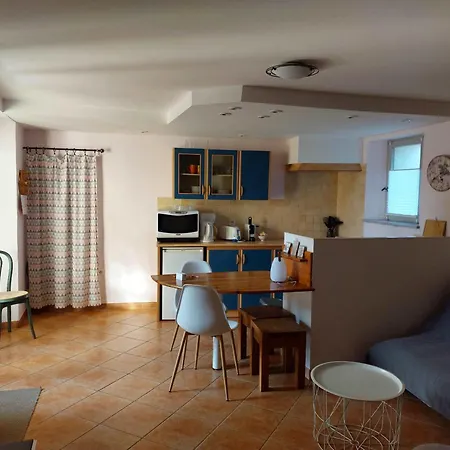 La Musardiere Holiday home Alba-la-Romaine